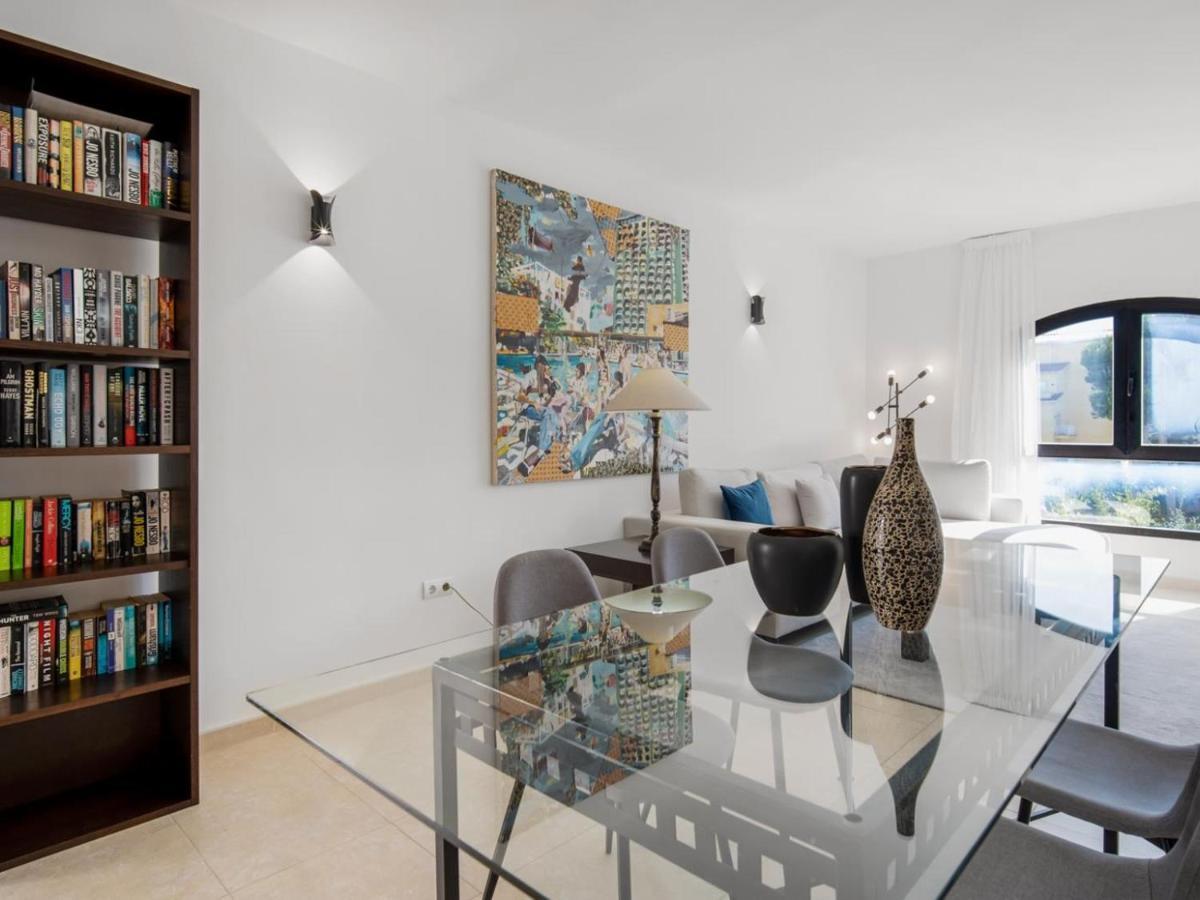 Apartamento De 2 Dormitorios En Playas Del Duque Марбелья Экстерьер фото