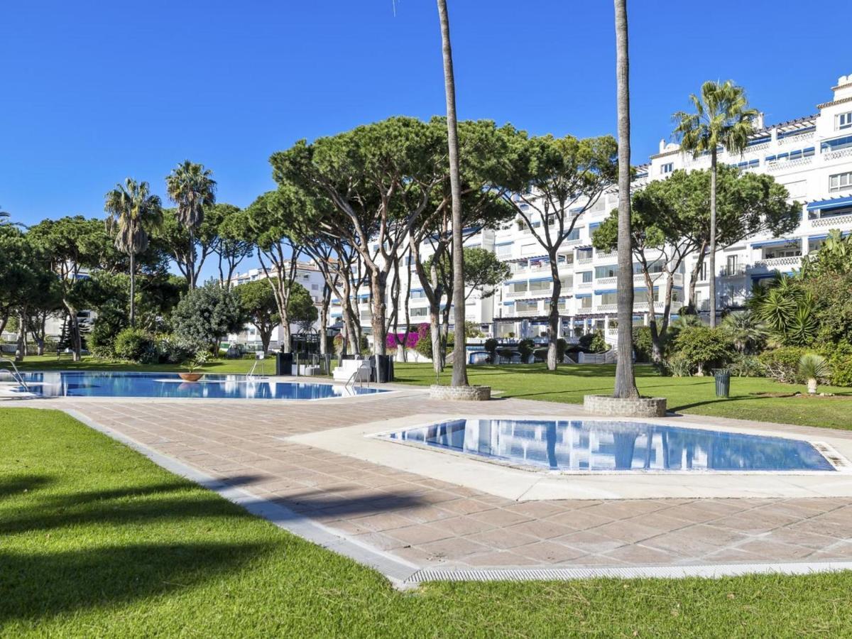 Apartamento De 2 Dormitorios En Playas Del Duque Марбелья Экстерьер фото